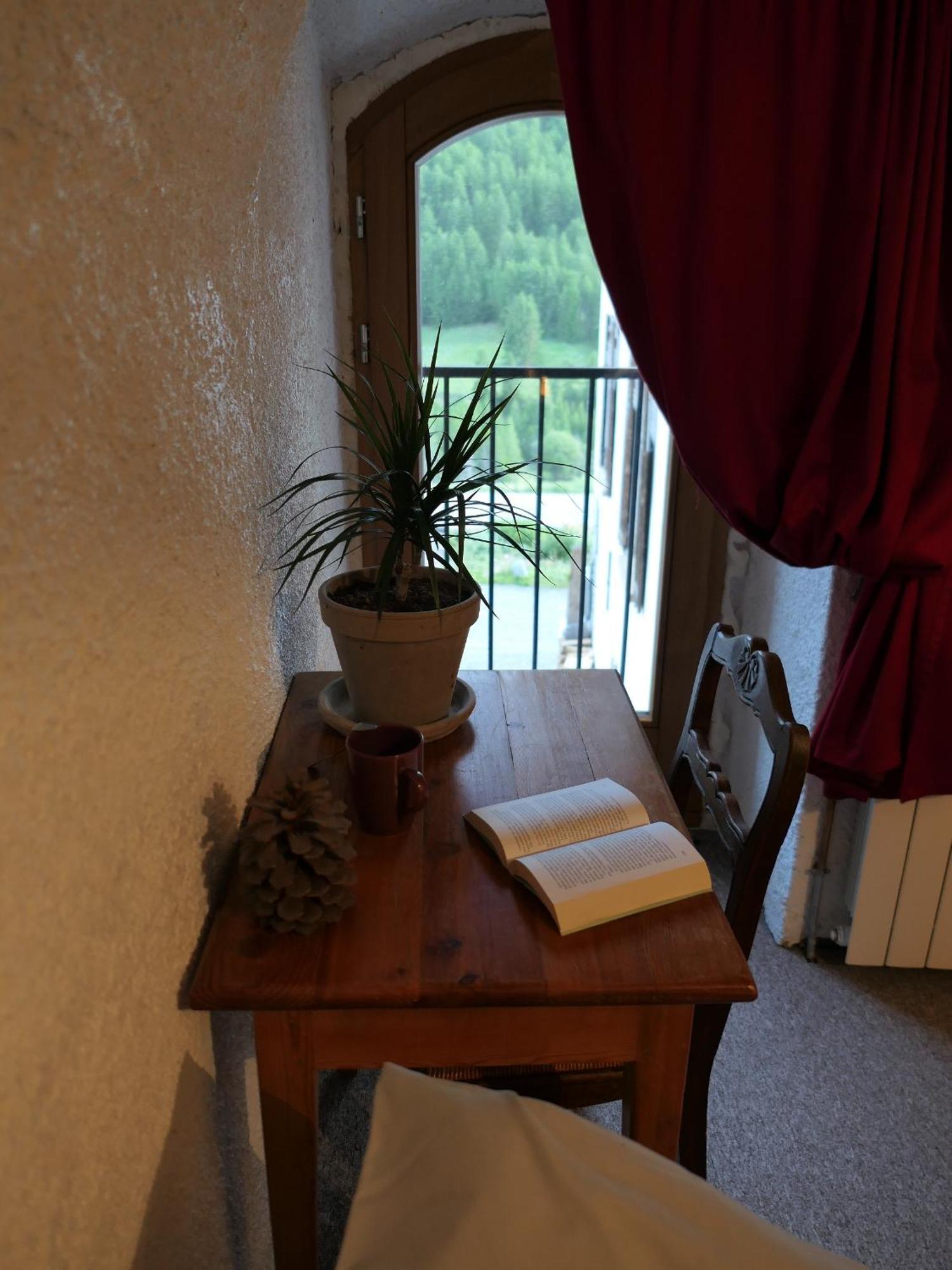 Auberge Les 1000 Cols, Anciennement Val D Azur Molines-en-Queyras Phòng bức ảnh